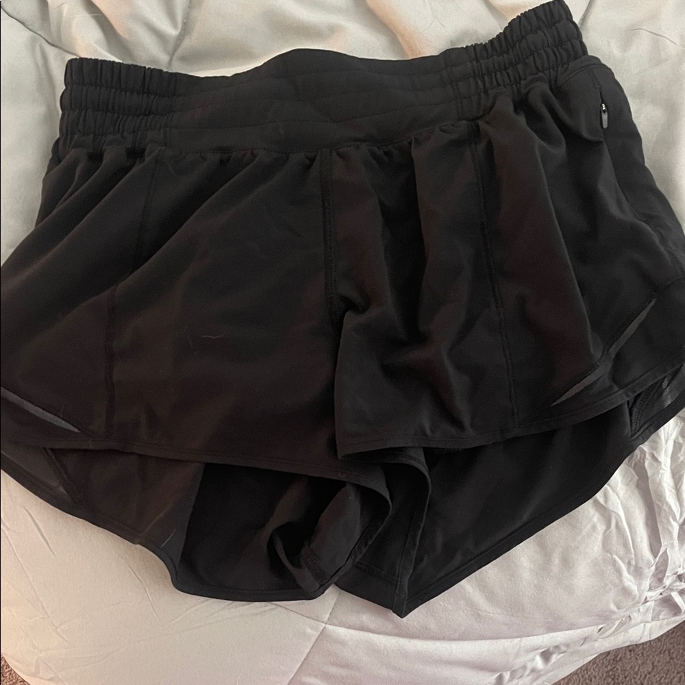 lululemon hotty hot shorts